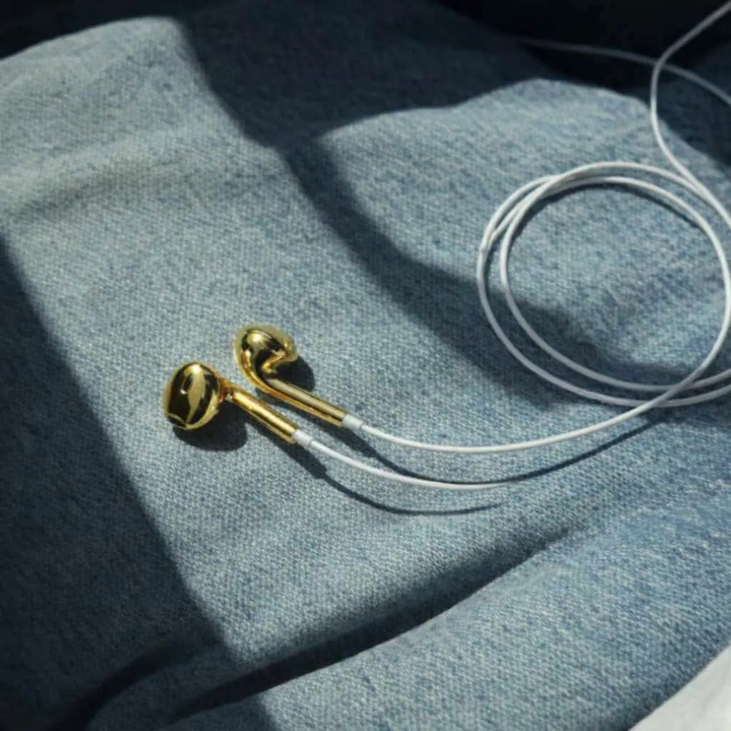 Stylish Metallic Wired Earbuds for iPhone - Chrome Gold & Blue Silver Aesthetic